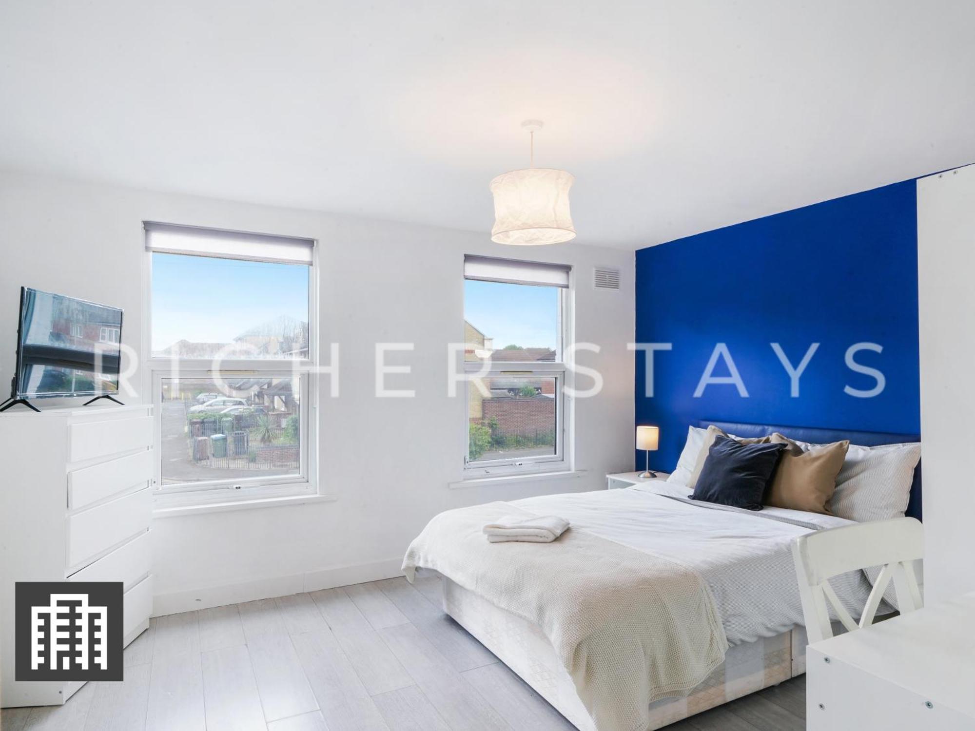 Large Home For Contractors & Families - Garden & Amenities London Eksteriør bilde