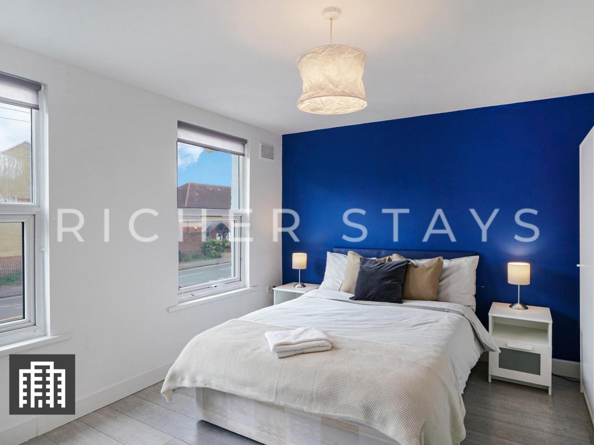 Large Home For Contractors & Families - Garden & Amenities London Eksteriør bilde