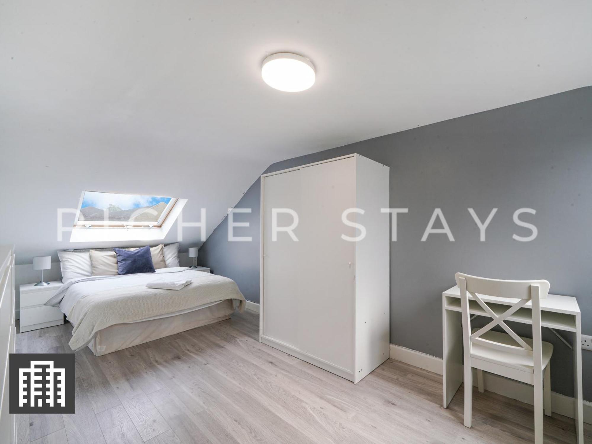 Large Home For Contractors & Families - Garden & Amenities London Eksteriør bilde